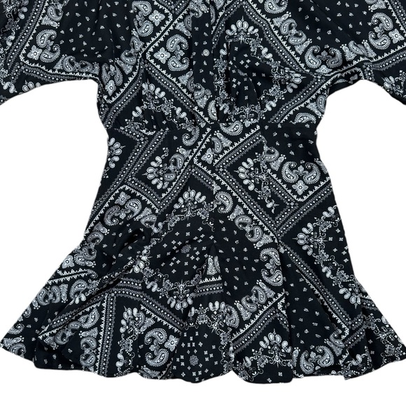 Missguided Paisley Bandana Print Dress - Picture 6 of 14
